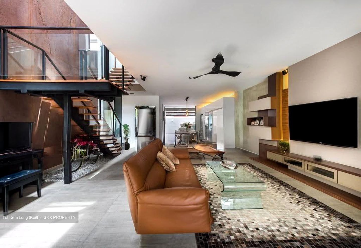 Grove Avenue (D10), Terrace #622220401